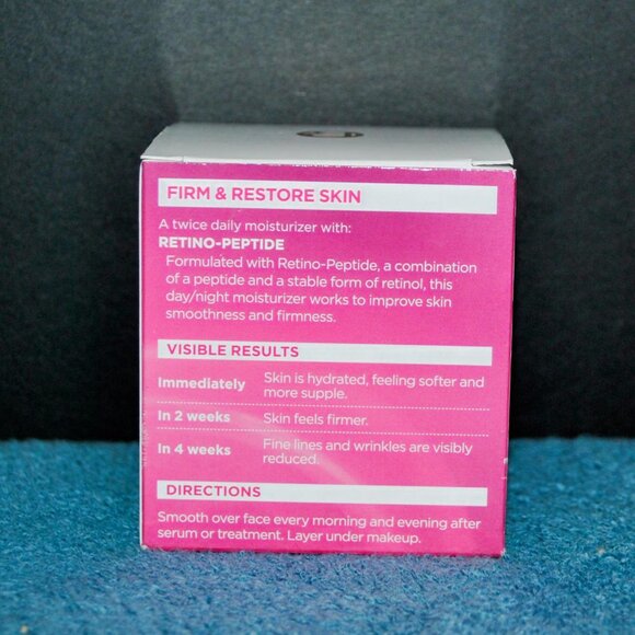 L'Oreal Paris Wrinkle Expert Day/Night Moisturizer - Picture 3 of 3